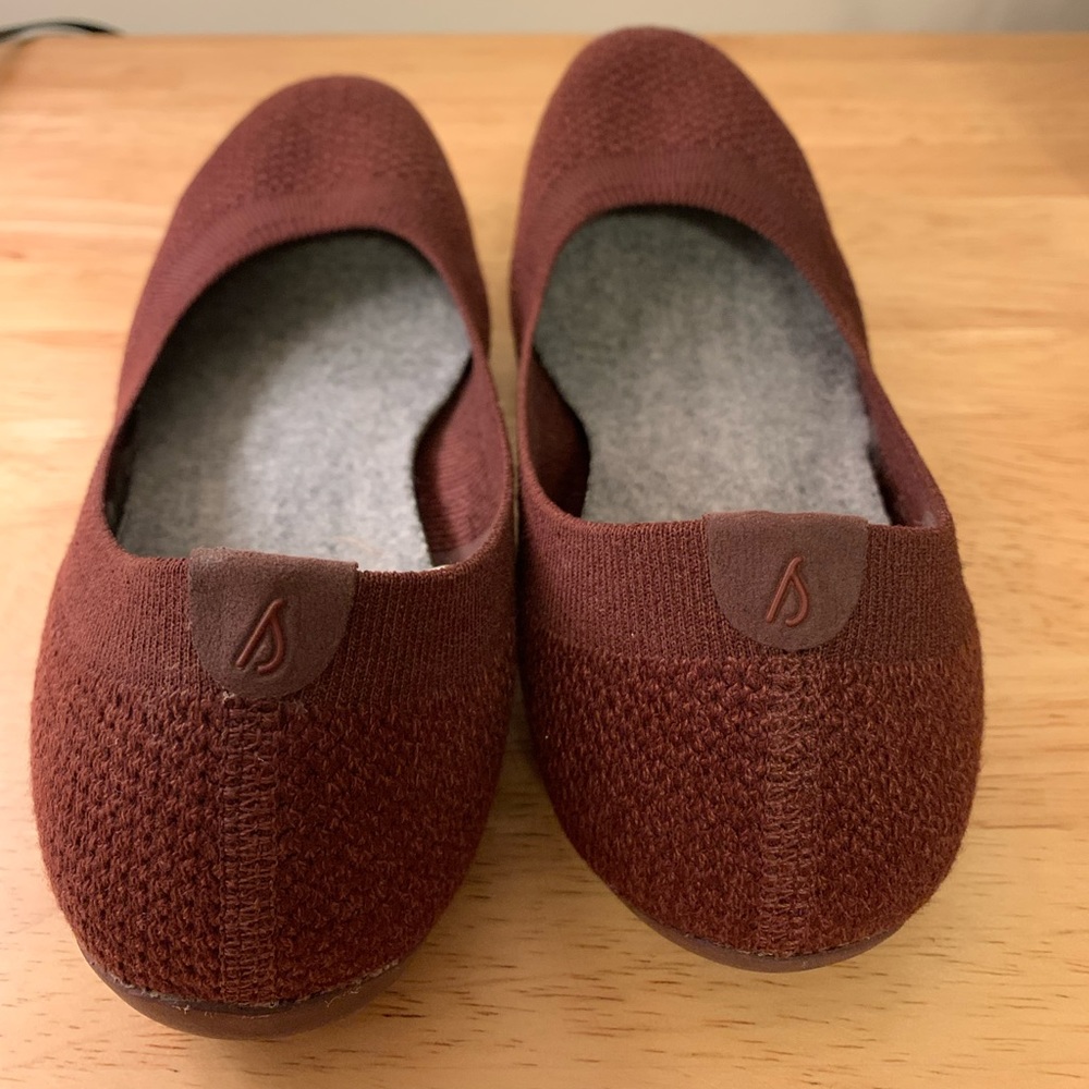 Allbirds flats; Brown, woven, size 7